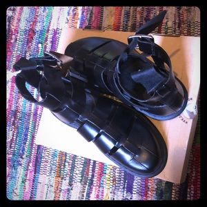 Dr. Martens never worn Size 7 Mens woman’s 8